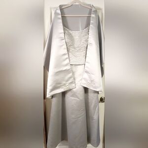 Donna Gray Women Silver  Beaded Strappy Halter Neck A-Line Dress Dress & Shawl